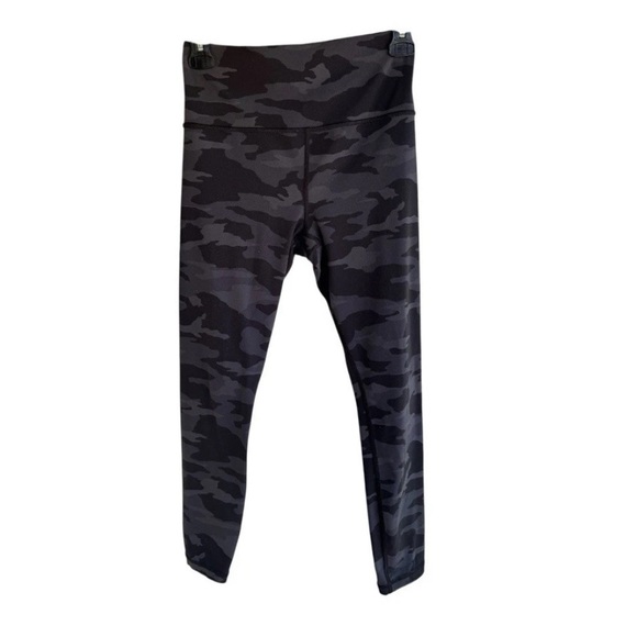 Athleta Elation 7/8 Tights - Camo - Size S - Picture 3 of 5
